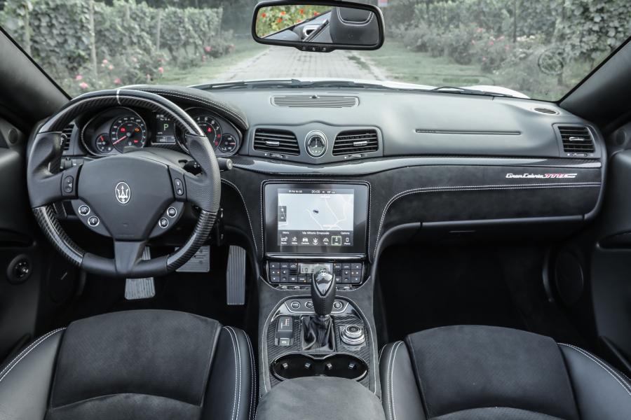 Торпедо Maserati GranCabrio MC 2017 года  (фото 19 из 19)